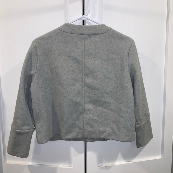 Banana Republic Light Gray Women's Blazer - Picture 3 of 4